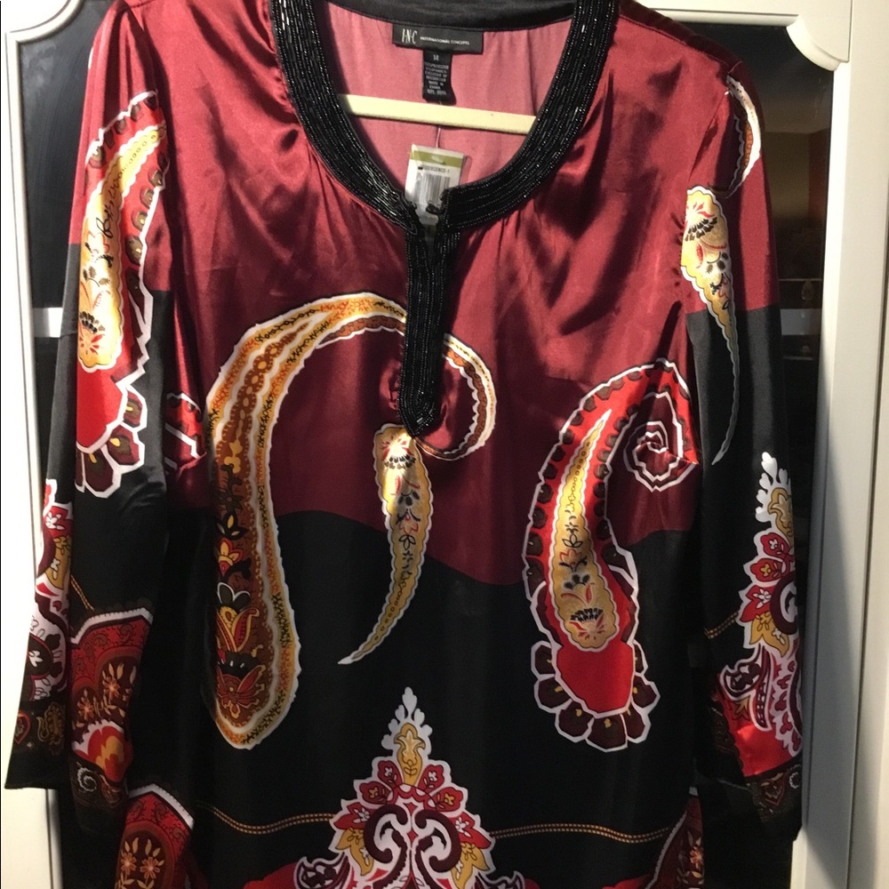 NWT INC tunic paisley pattern